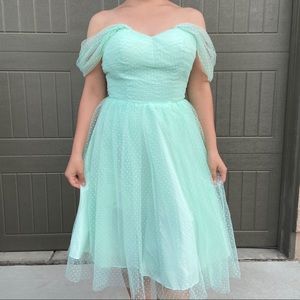 Unique Vintage Mint Green Dress